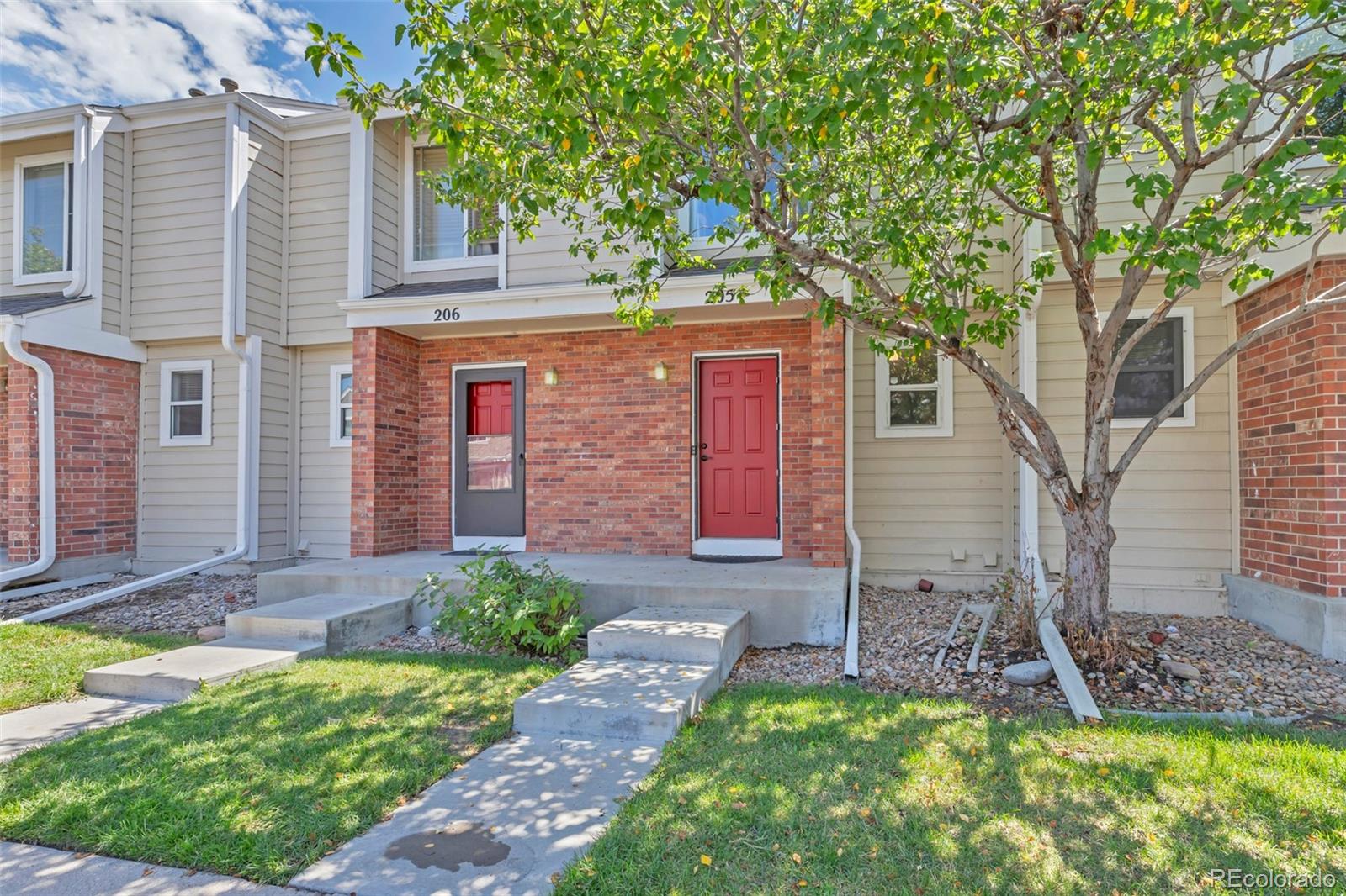 Windsor Denver Condo / Townhome | MLS #: 84870417476 E Arkansas Avenue 2-05, Denver Beds: 3 Baths: 3 Price: $360,000