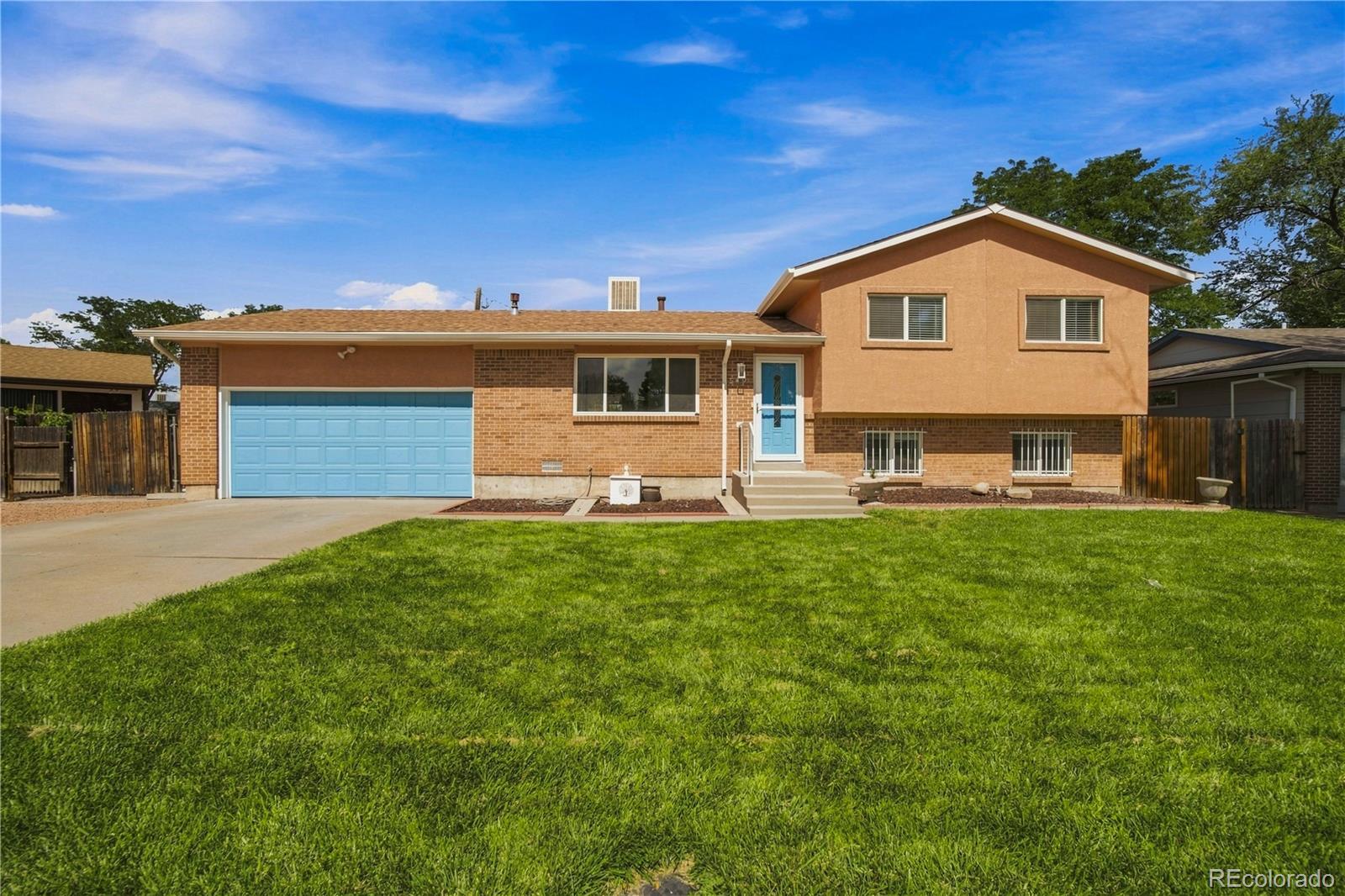 pueblo&nbsp; House Search Picture