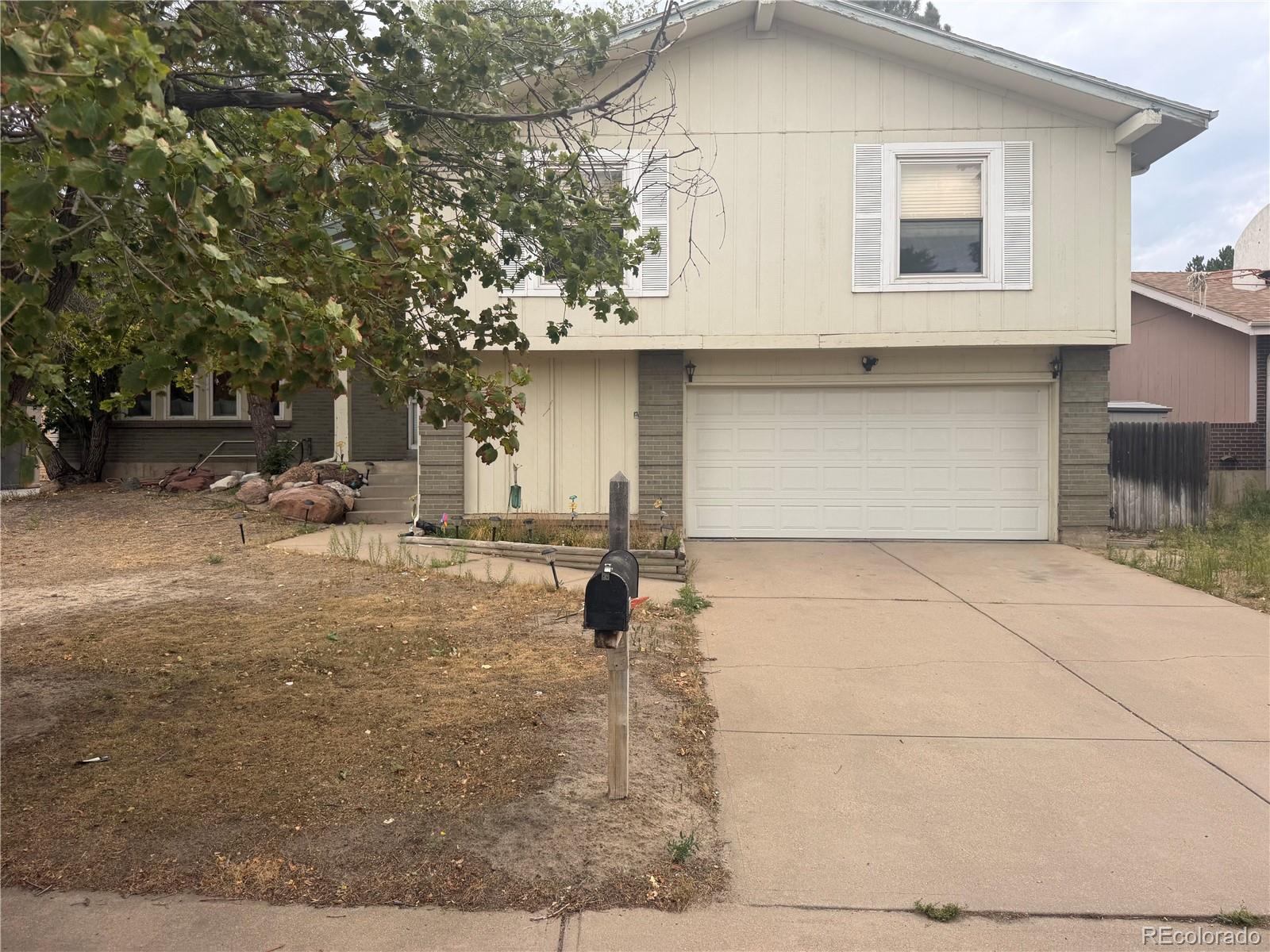 aurora&nbsp; House Search Picture