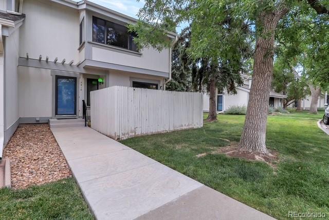  Broomfield Condo / Townhome | MLS #: 52530207910 W 90th Avenue 85, Broomfield Beds: 3 Baths: 4 Price: $379,900
