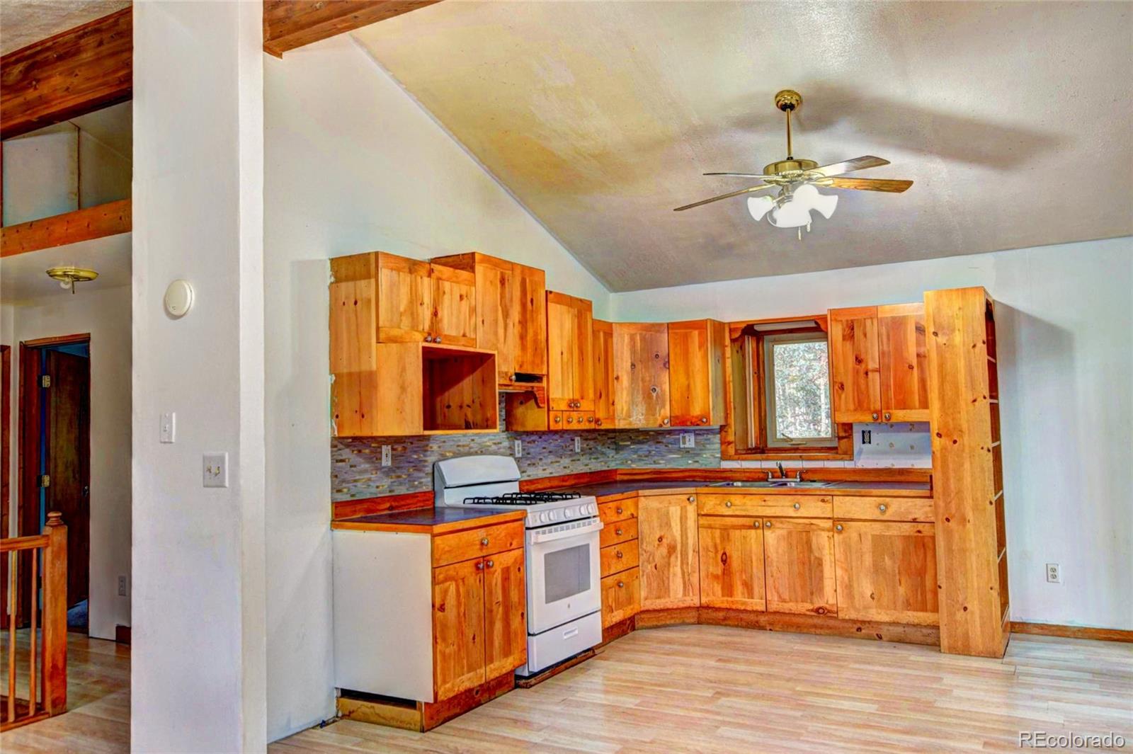 38  Grebe Lane, como&nbsp; House Search MLS Picture