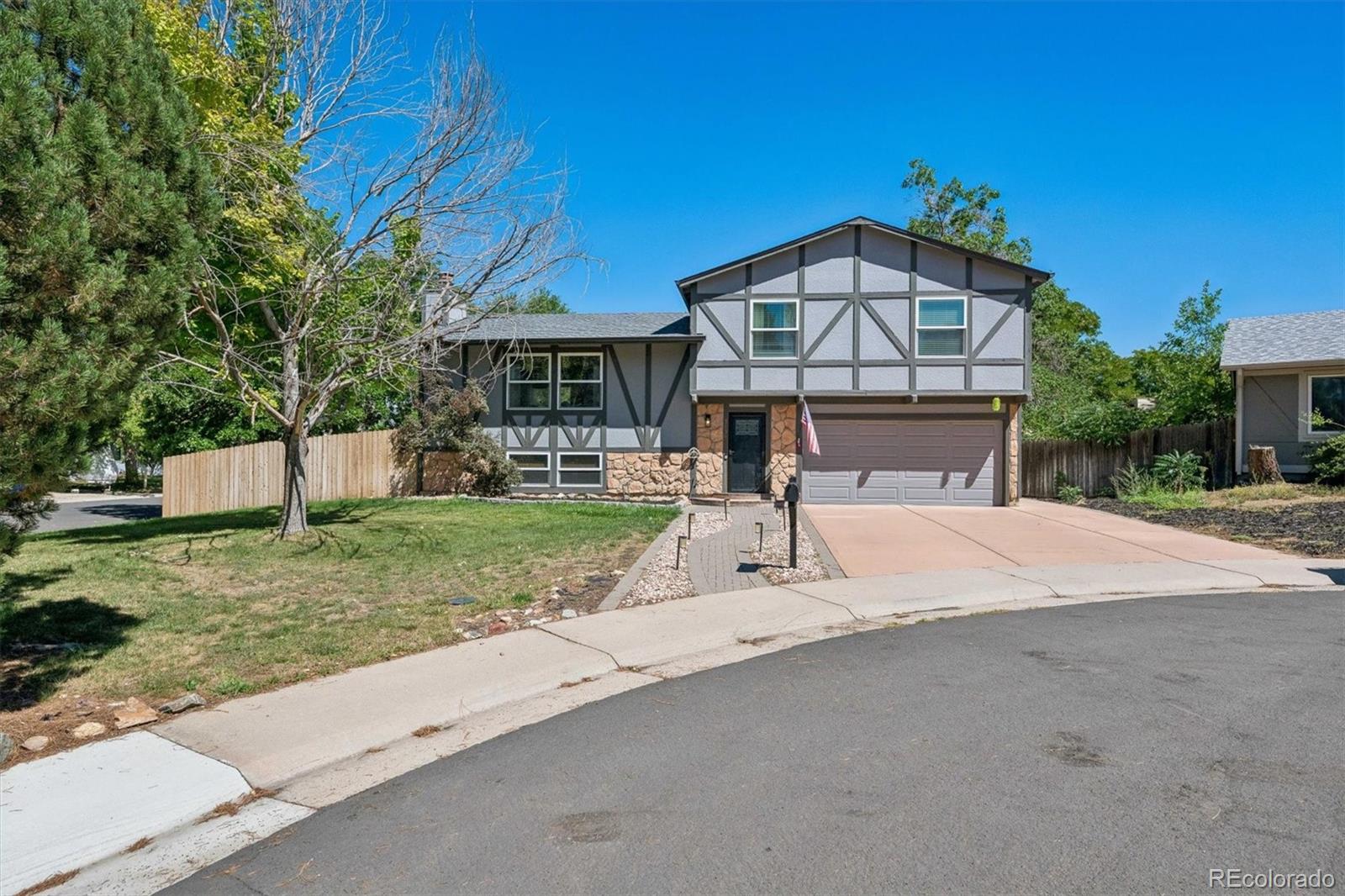 Mission Viejo Aurora Home | MLS #: 75025233634 S Olathe Street, Aurora Beds: 4 Baths: 3 Price: $525,000