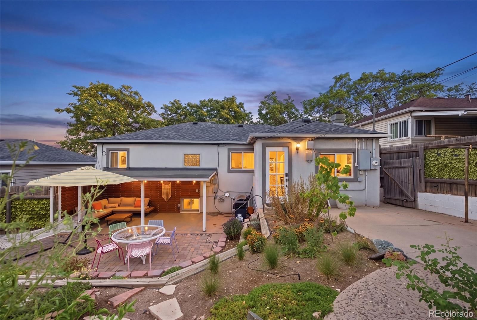  Denver Home | MLS #: 26378263235 W 6th Avenue, Denver Beds: 3 Baths: 2 Price: $520,000