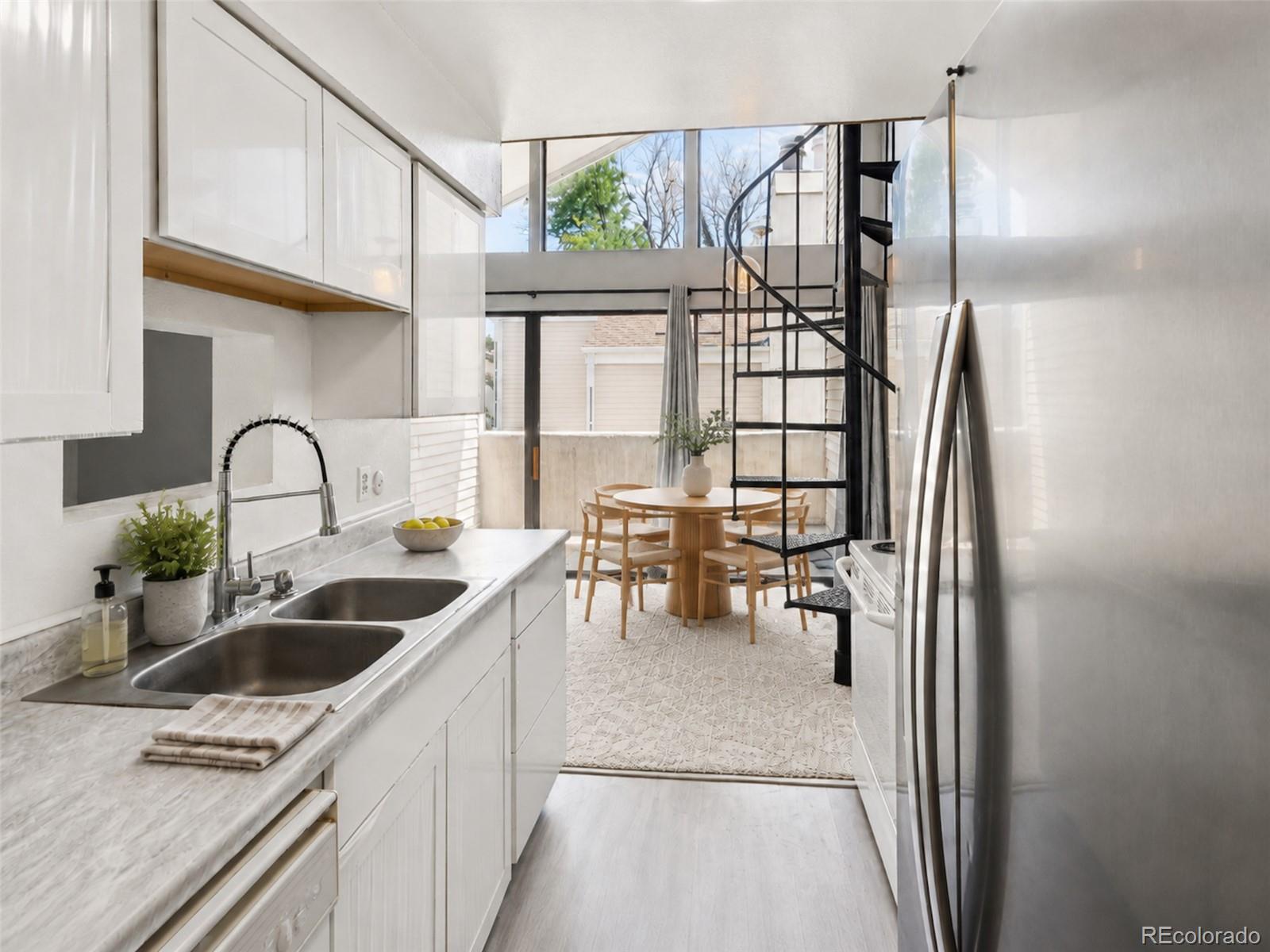 aurora&nbsp; House Search Picture