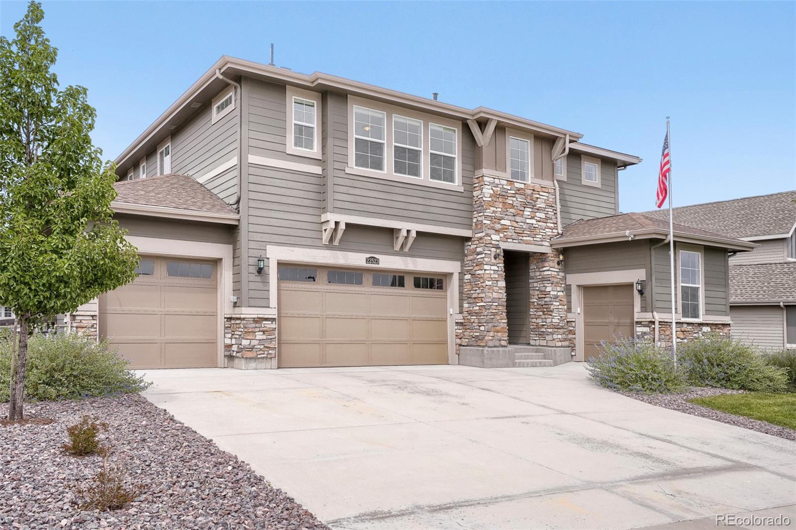 aurora&nbsp; House Search Picture