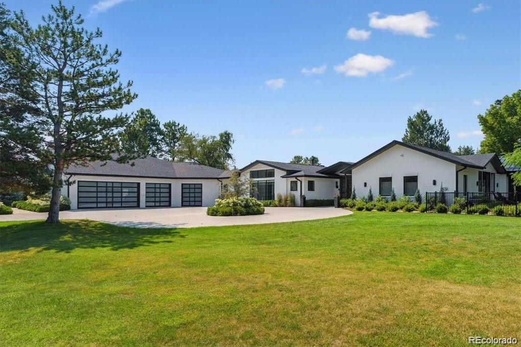  Littleton Home | MLS #: 57297774900  Lakeshore Drive, Littleton Beds: 4 Baths: 5 Price: $3,950,000