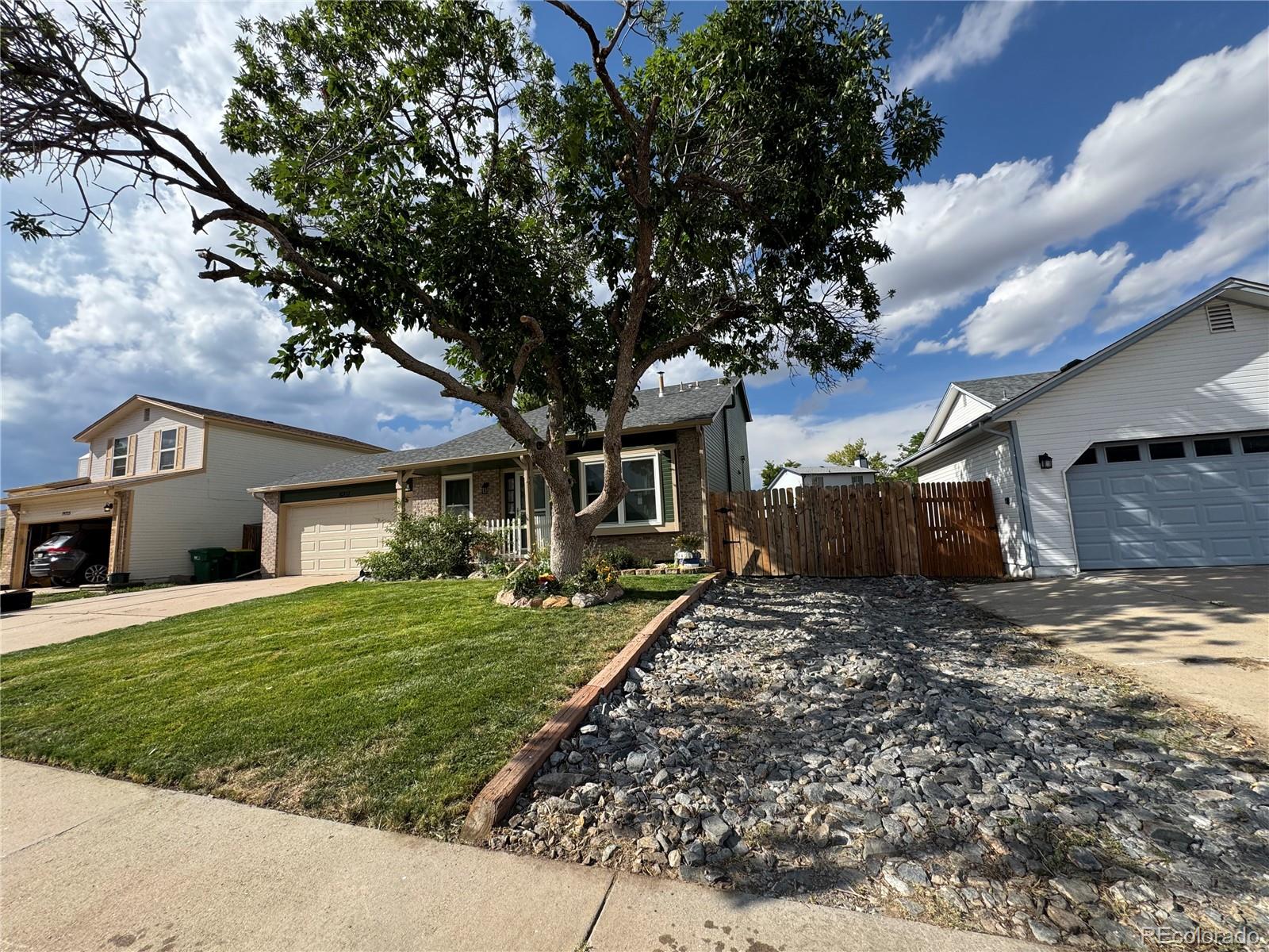 19727 E Oxford Drive, aurora&nbsp; House Search MLS Picture