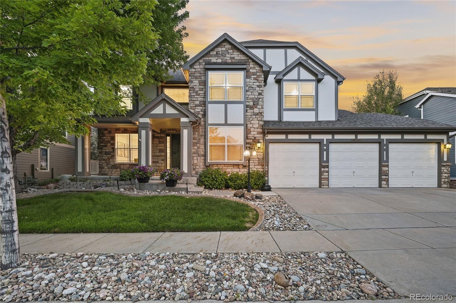 Greenfield Aurora Home | MLS #: 171699920253 E Euclid Place, Aurora Beds: 4 Baths: 4 Price: $850,000