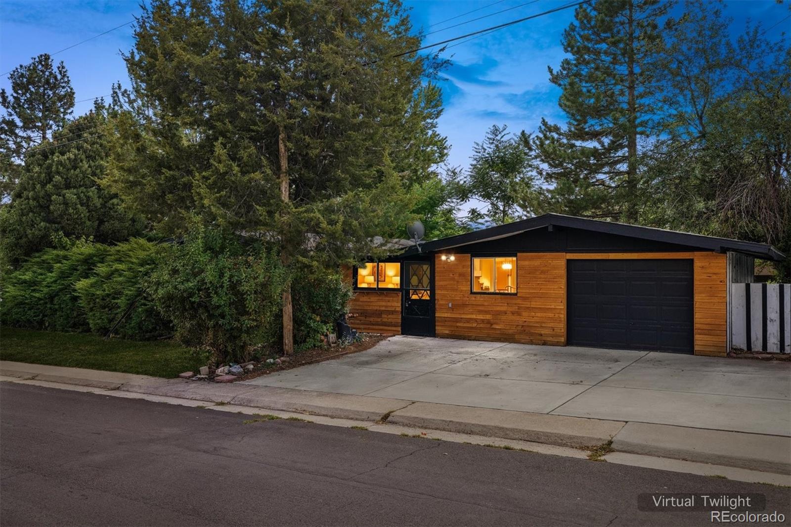  Denver Home | MLS #: 72402782305 S Newton Street, Denver Beds: 3 Baths: 2 Price: $399,000