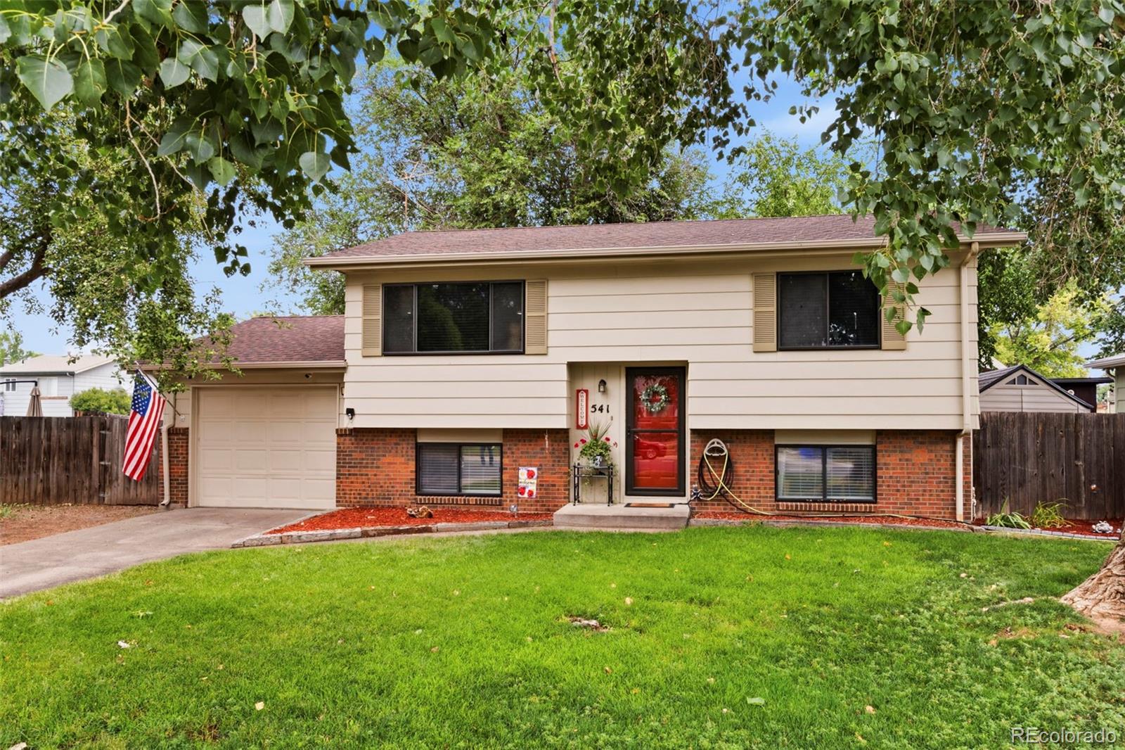 541  Sycamore Drive, windsor&nbsp; House Search MLS Picture
