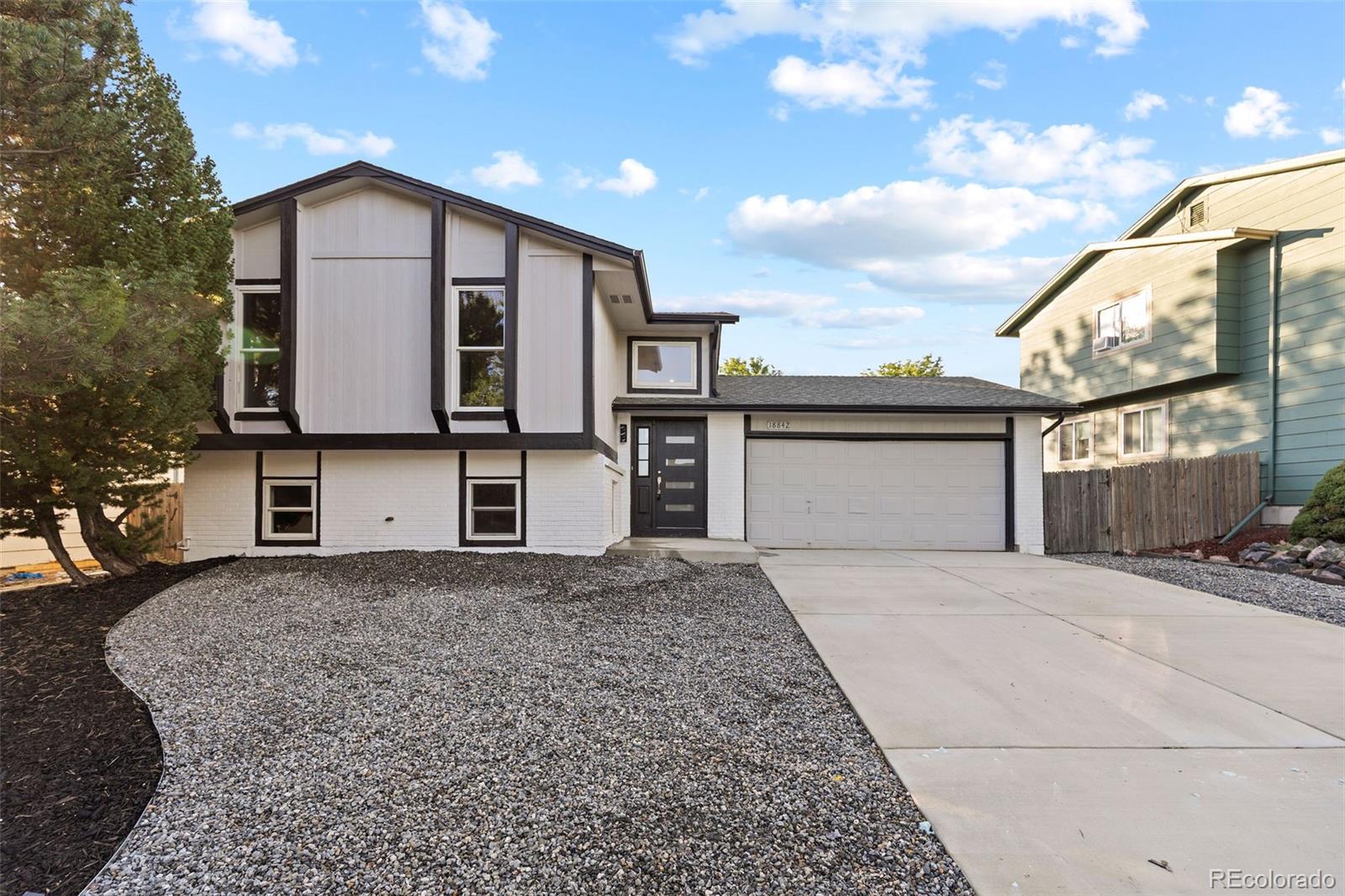 Stone Ridge Park Aurora Home | MLS #: 163694018842 E Oregon Drive, Aurora Beds: 4 Baths: 2 Price: $450,000