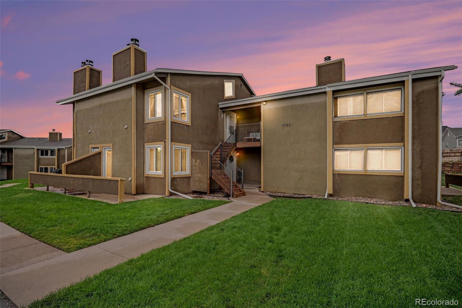 monument&nbsp; House Search Picture