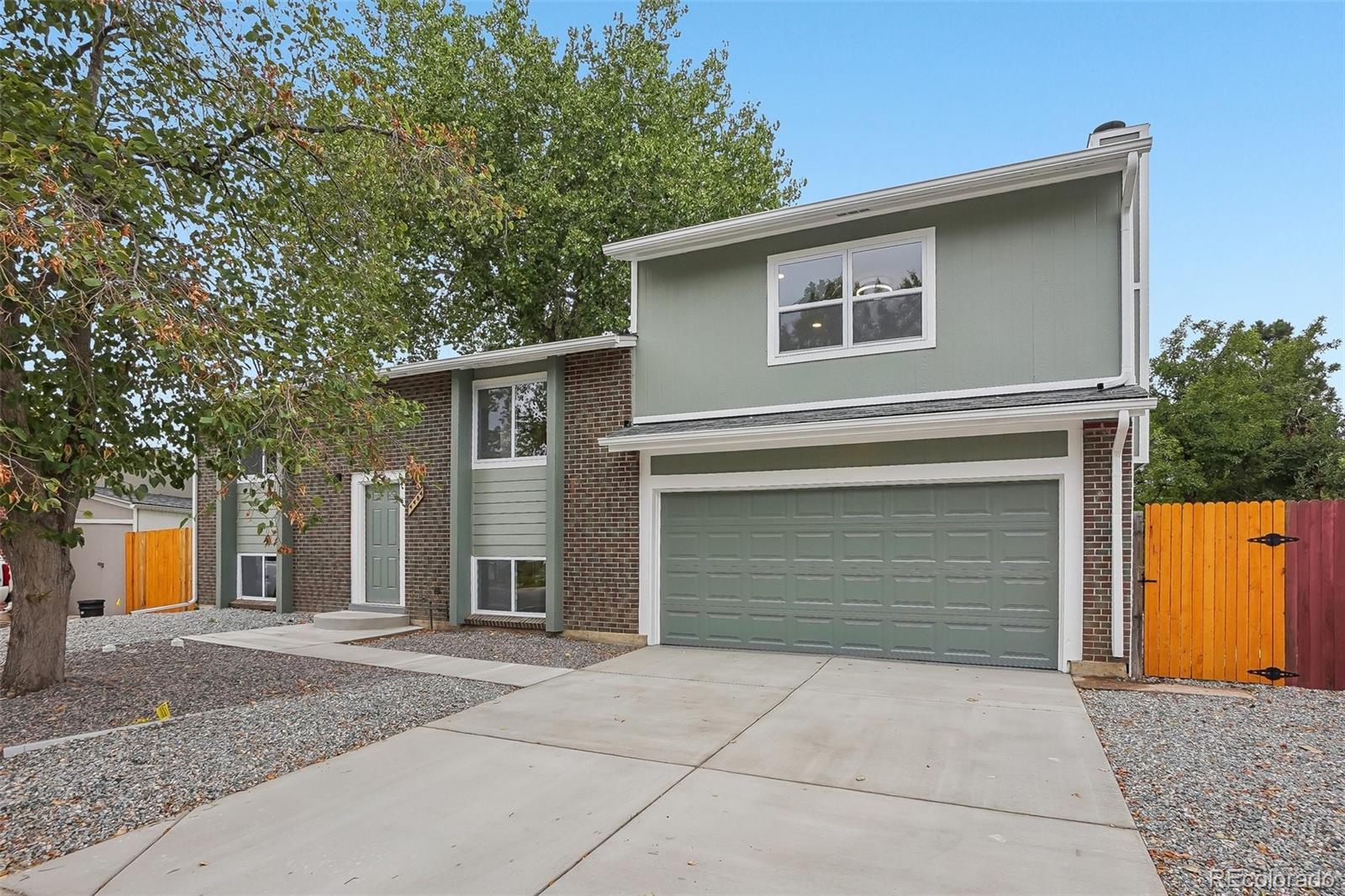 aurora&nbsp; House Search Picture