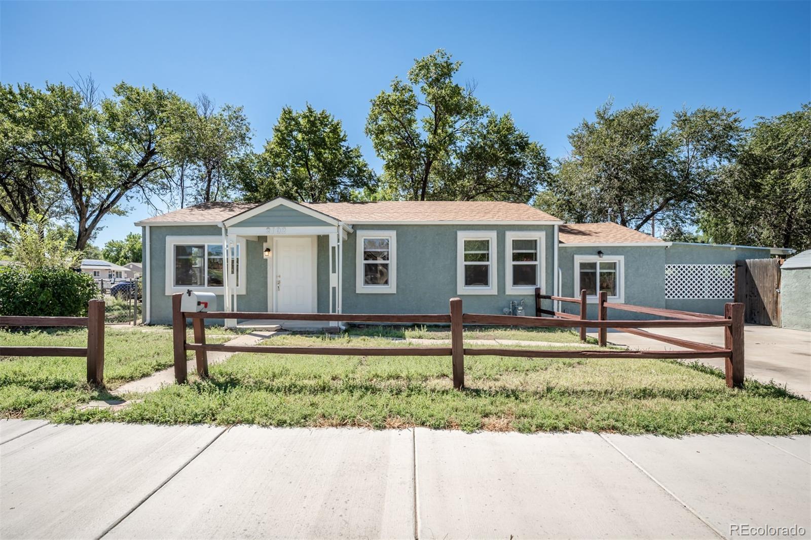 pueblo&nbsp; House Search Picture