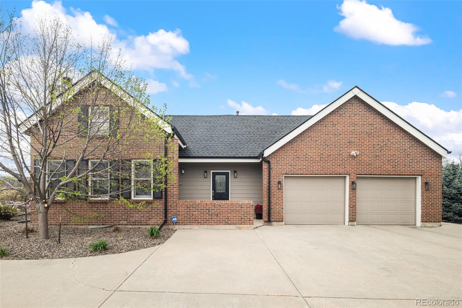 Algonquin Acres Centennial Home | MLS #: 53513276691 S Abilene Way, Centennial Beds: 4 Baths: 3 Price: $1,075,000