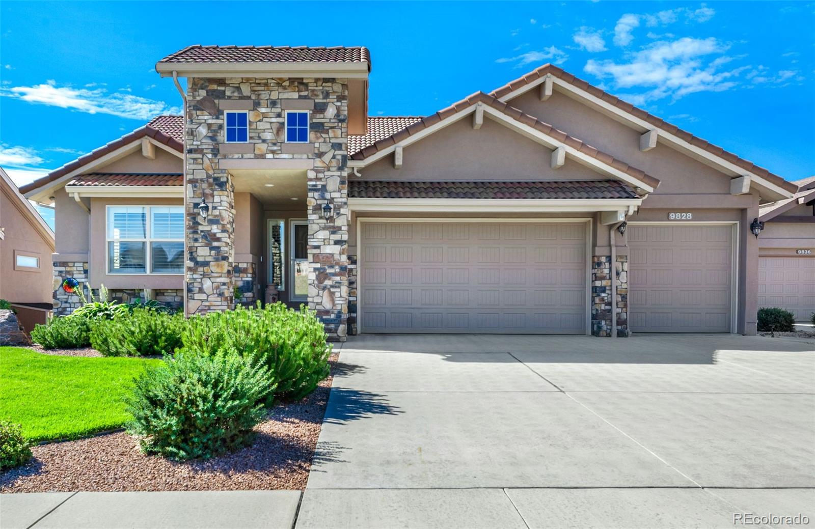 9828  Surrey Run Drive, colorado springs&nbsp; House Search MLS Picture