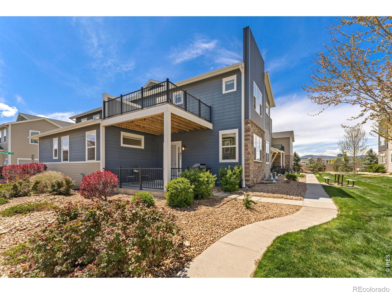 671  Robert Street, longmont&nbsp; House Search MLS Picture