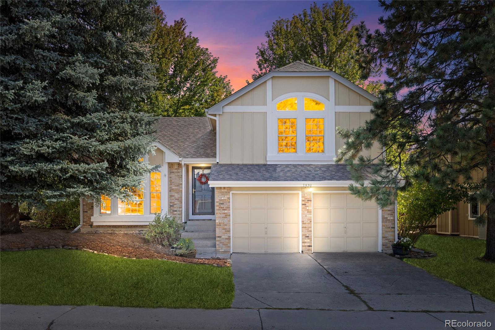 Castle Pines Castle Pines Home | MLS #: 42246597430  Shoreham Place, Castle Pines Beds: 4 Baths: 4 Price: $679,000