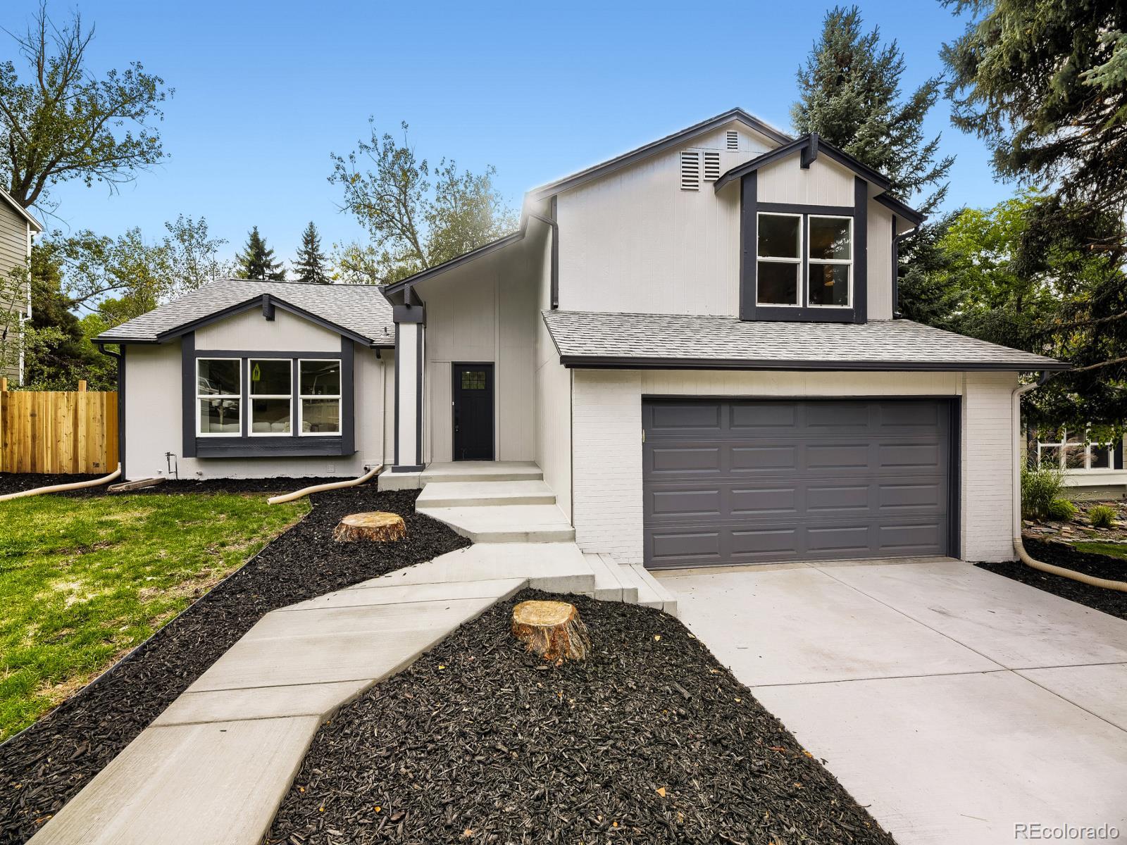  Centennial Home | MLS #: 46467807711 S Rosemary Way, Centennial Beds: 4 Baths: 3 Price: $858,800