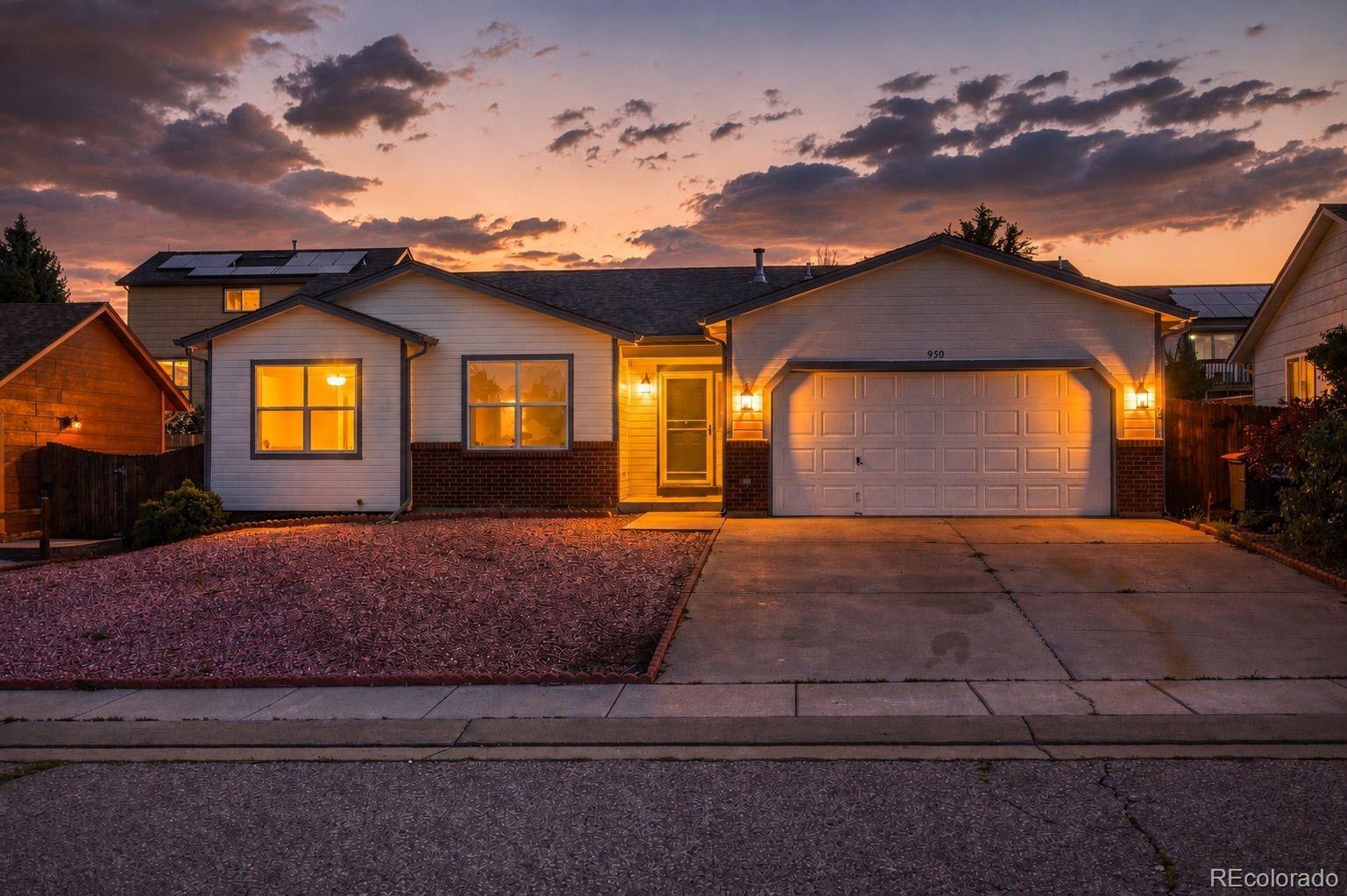 colorado springs MLS:  Beds:  Baths:  Price: 
