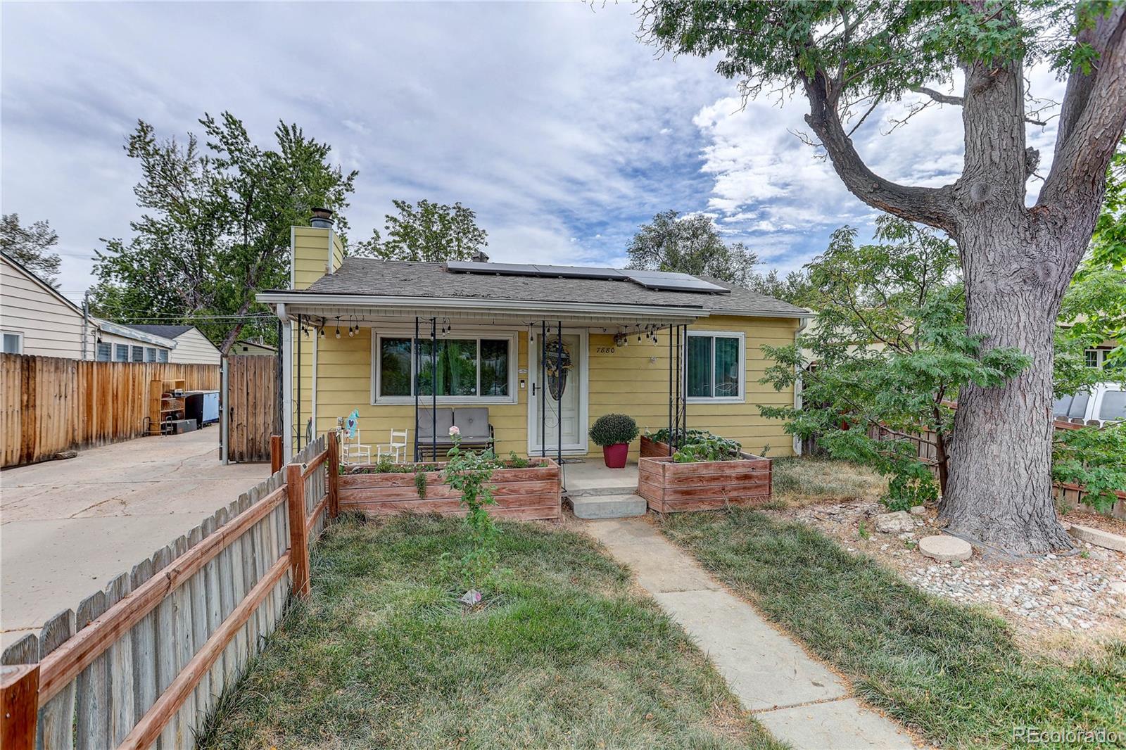  Commerce City Home | MLS #: 45621427880  Olive Street, Commerce City Beds: 2 Baths: 2 Price: $400,000