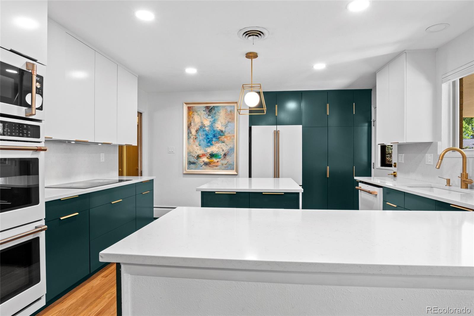 Southern Hills Denver Home | MLS #: 50564193120 S University Boulevard, Denver Beds: 5 Baths: 3 Price: $895,000