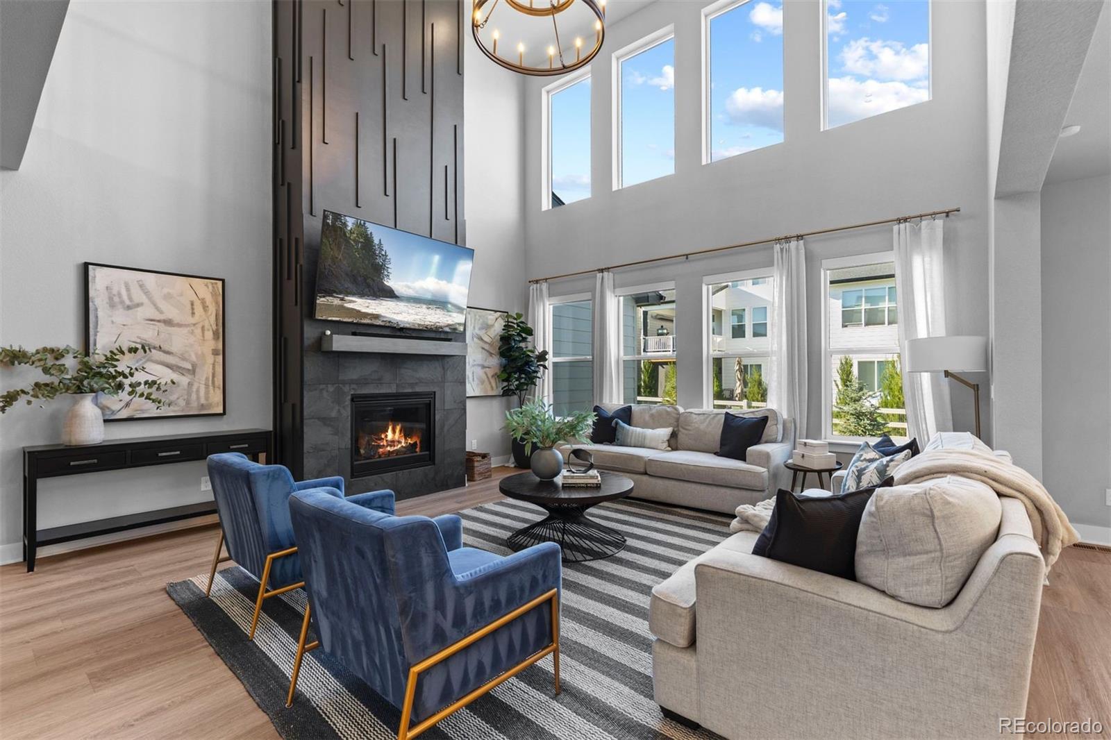  Parker Home | MLS #: 27327265821  Tesoro Point, Parker Beds: 4 Baths: 5 Price: $985,000