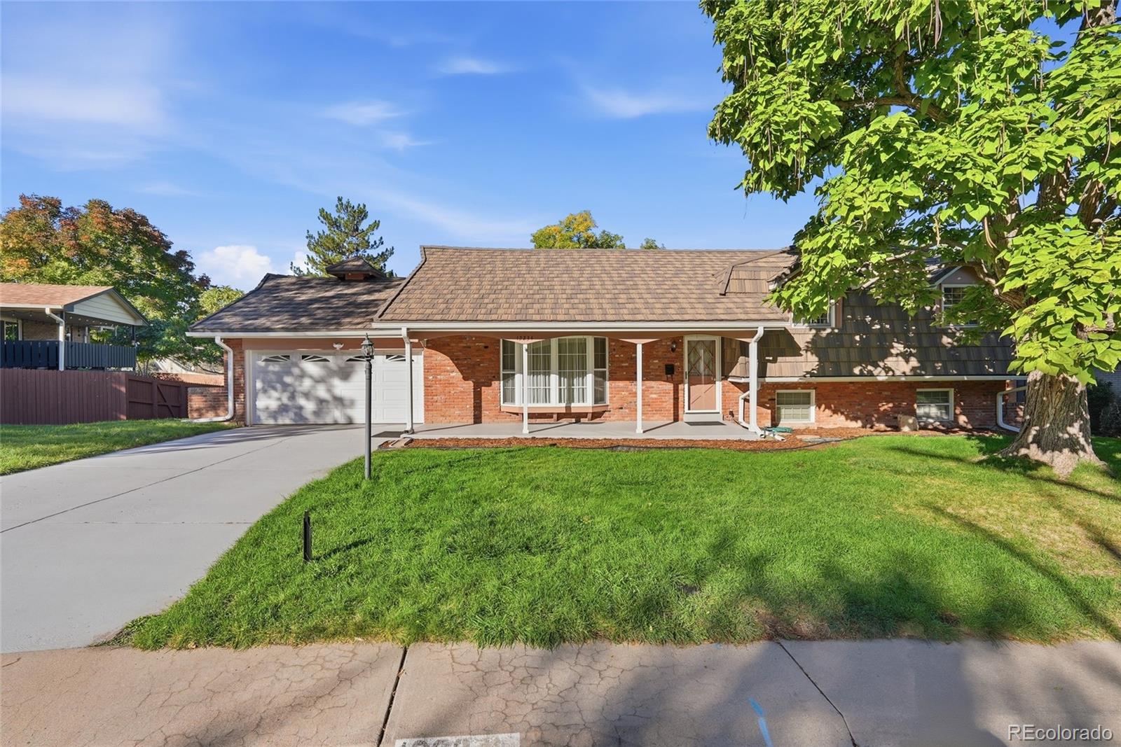 Woods Denver Home | MLS #: 849295812234 W Applewood Knolls Drive, Denver Beds: 4 Baths: 3 Price: $960,000