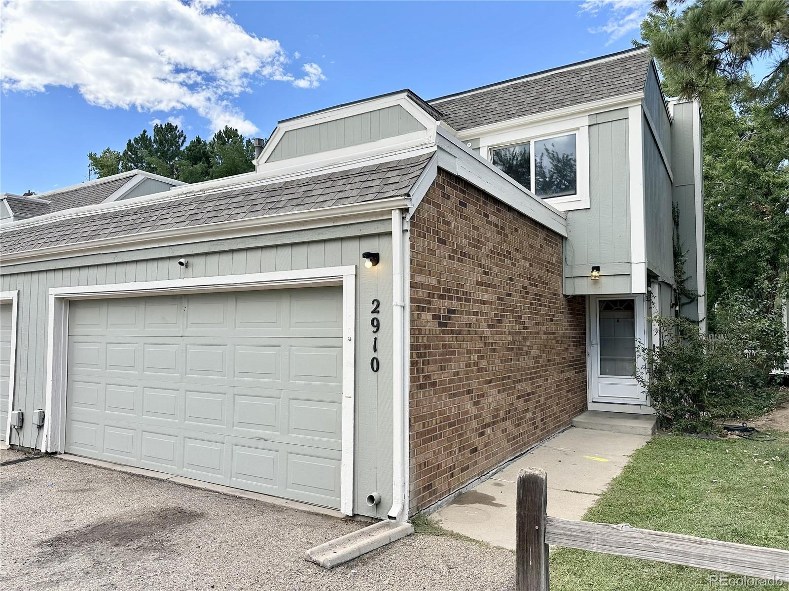 aurora&nbsp; House Search Picture