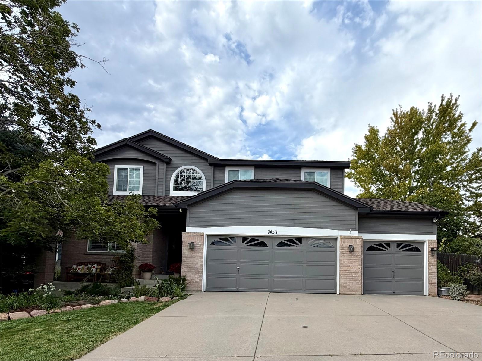 lone tree&nbsp; House Search Picture