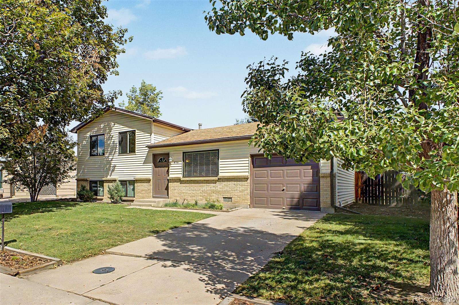 aurora&nbsp; House Search Picture