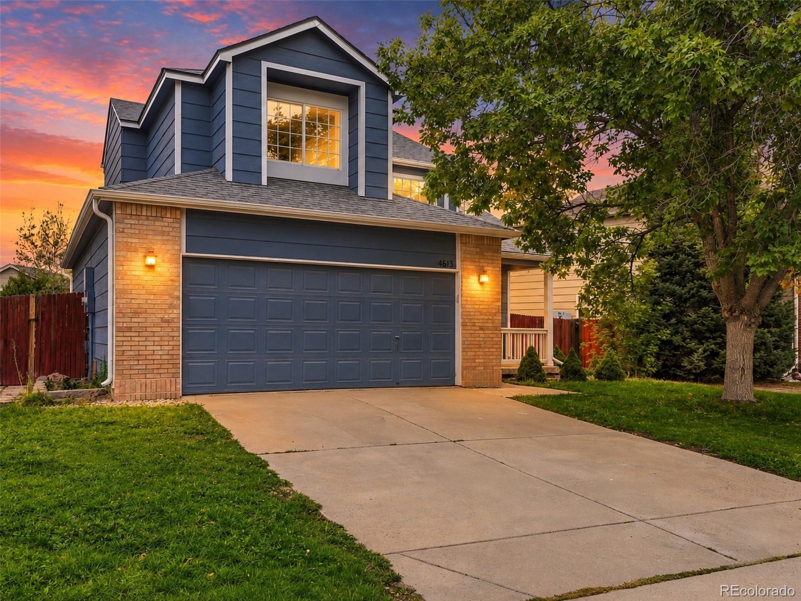 Founders Castle Rock Home | MLS #: 87056274613 E Bennington Avenue, Castle Rock Beds: 4 Baths: 4 Price: $500,000