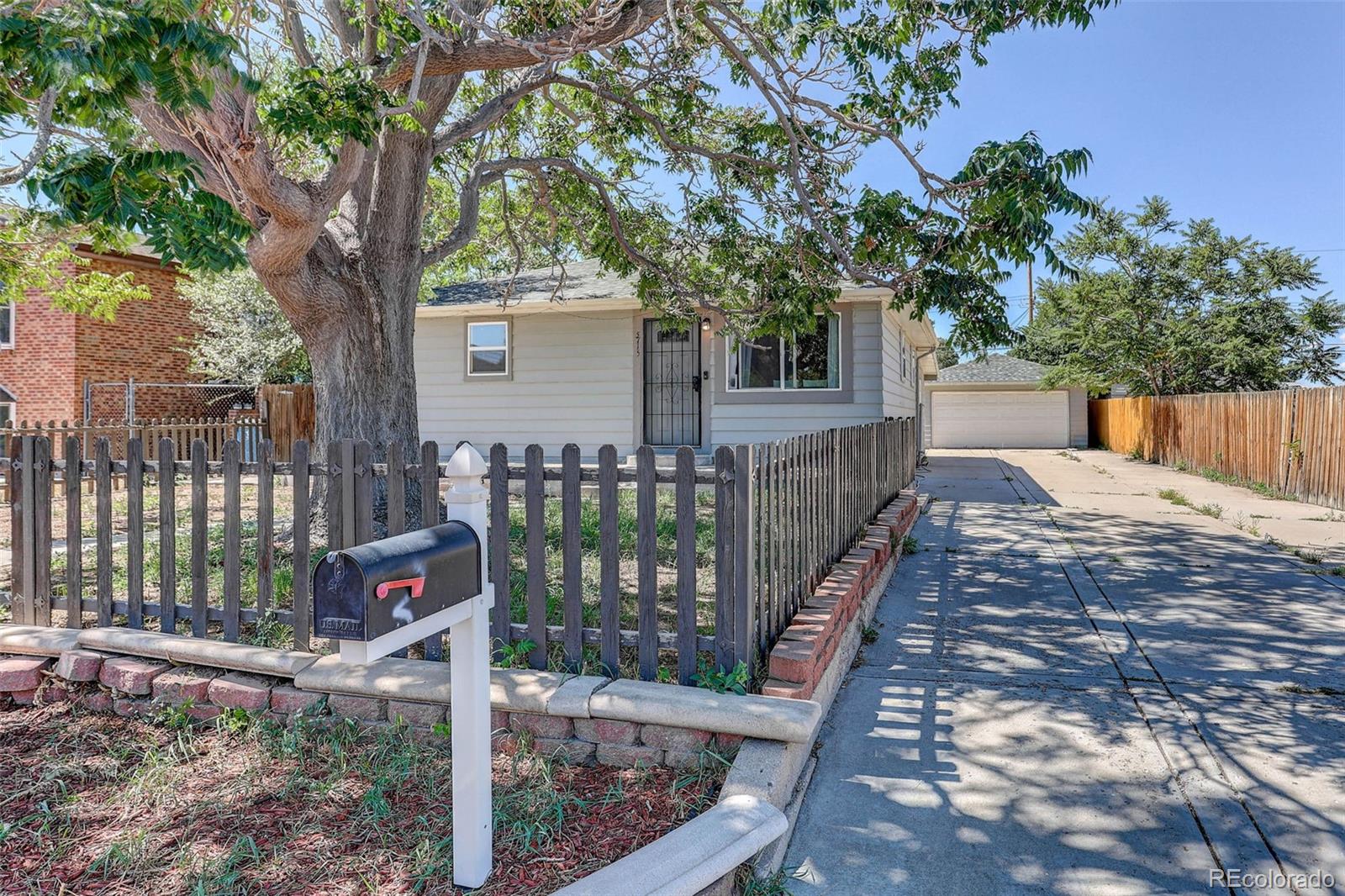 5715  Niagara Street, commerce city&nbsp; House Search MLS Picture