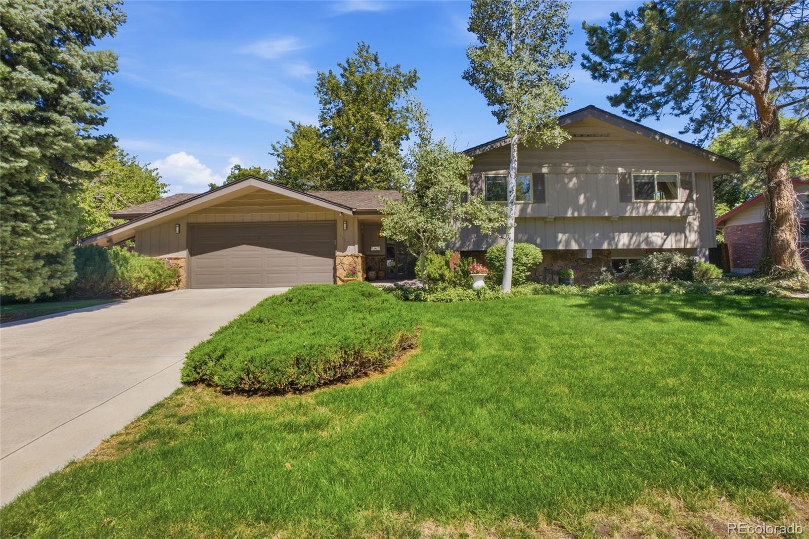 lakewood MLS:  Beds:  Baths:  Price: 