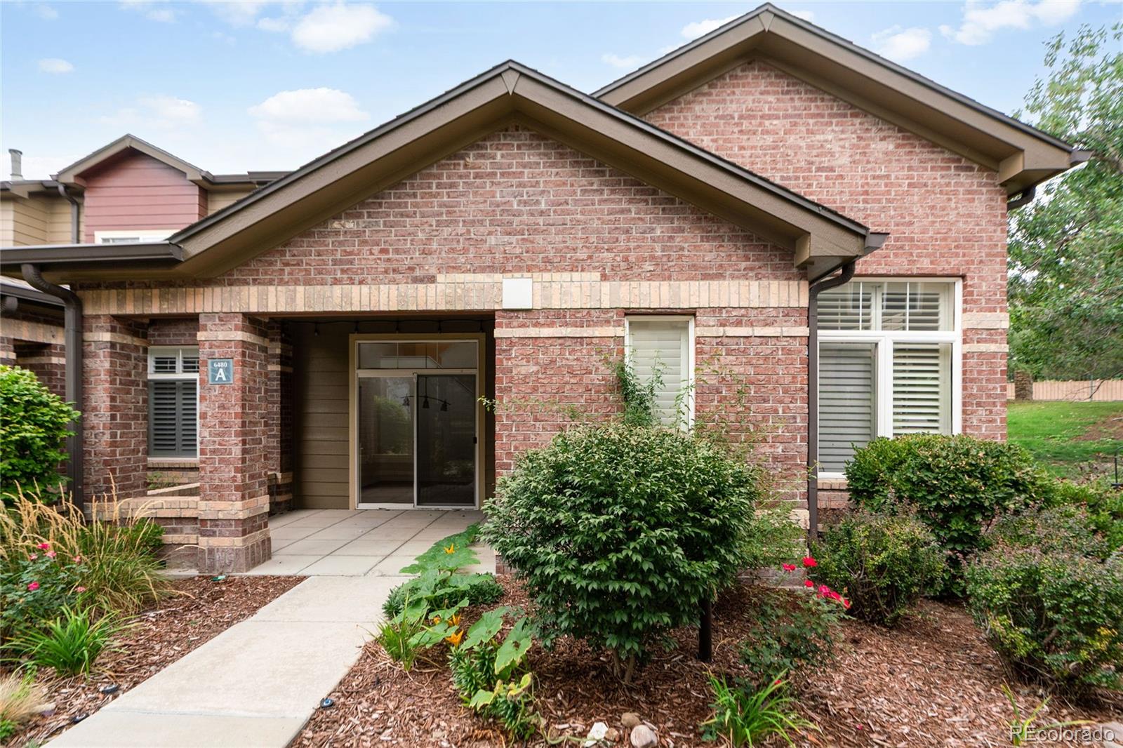 Palomino Park Highlands Ranch Condo / Townhome | MLS #: 41997626480  Silver Mesa Drive A, Highlands Ranch Beds: 4 Baths: 3 Price: $599,000