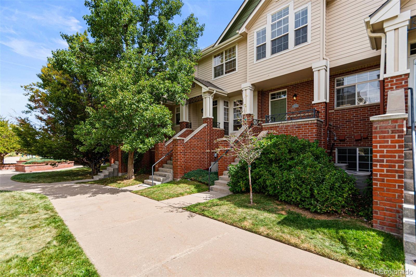 1433 S Emporia Court, aurora&nbsp; House Search MLS Picture