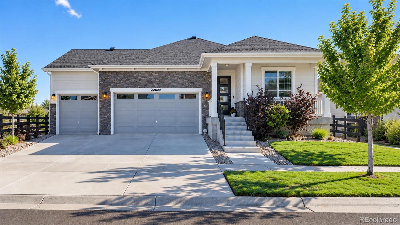 aurora&nbsp; House Search Picture