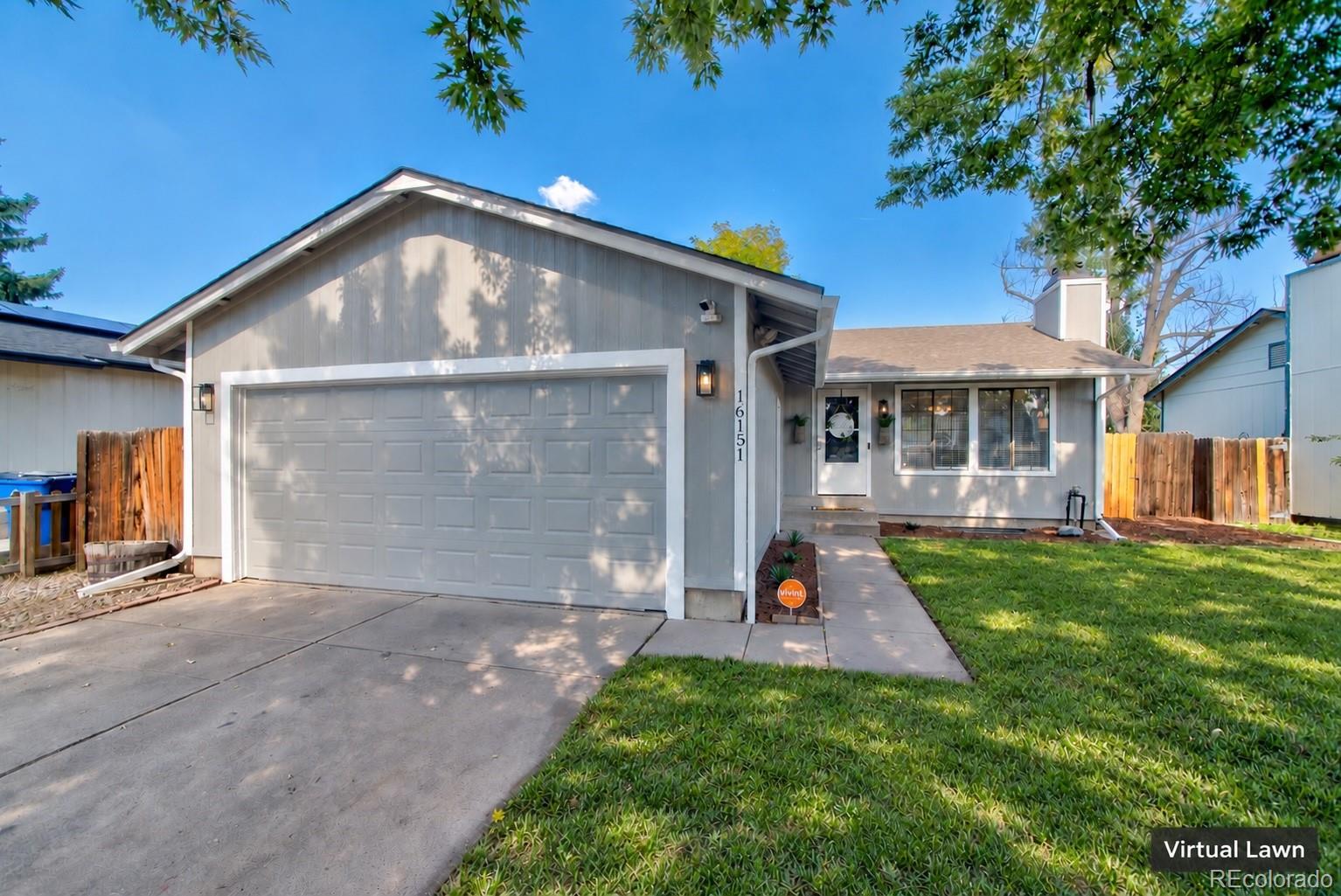  Aurora Home | MLS #: 298808416151 E Oxford Drive, Aurora Beds: 4 Baths: 2 Price: $439,000