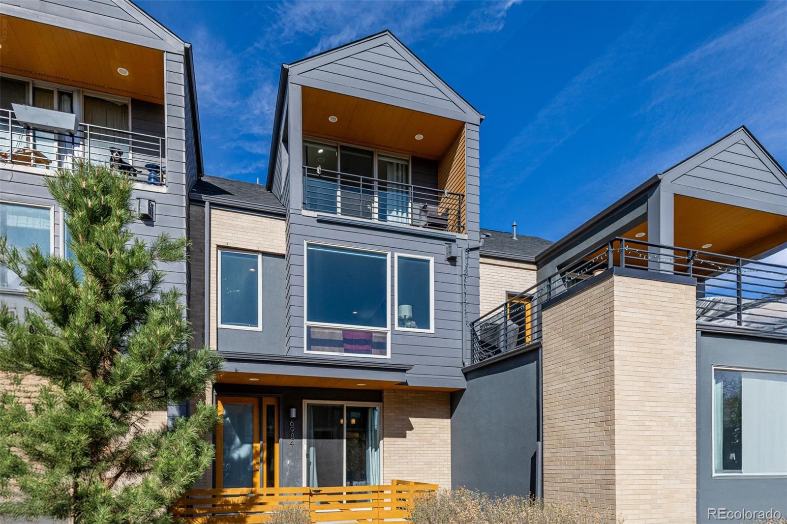 6984 E 1 st Avenue, denver&nbsp; House Search MLS Picture