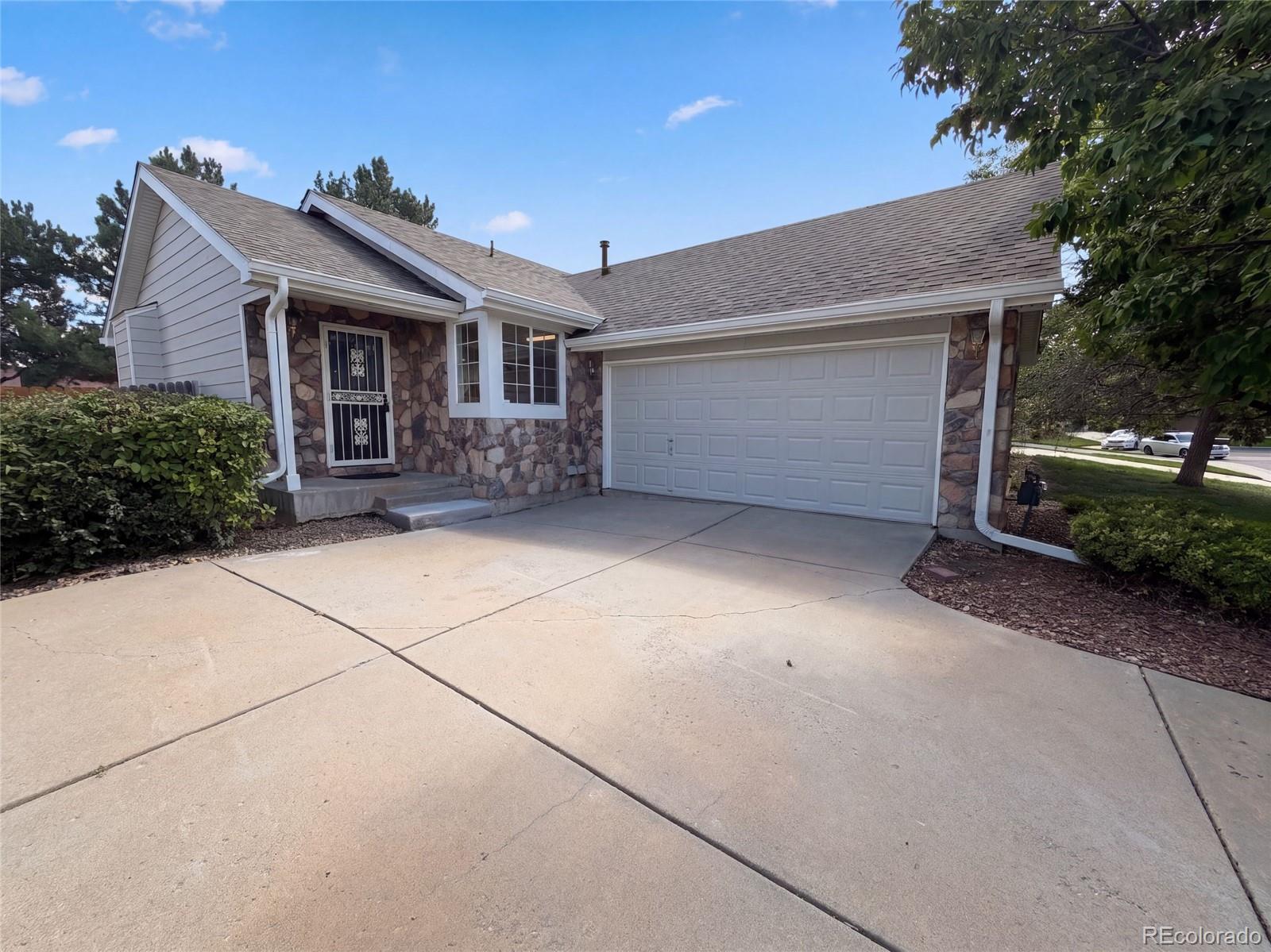  Aurora Home | MLS #: 175292618959 E Linvale Place, Aurora Beds: 3 Baths: 2 Price: $448,000