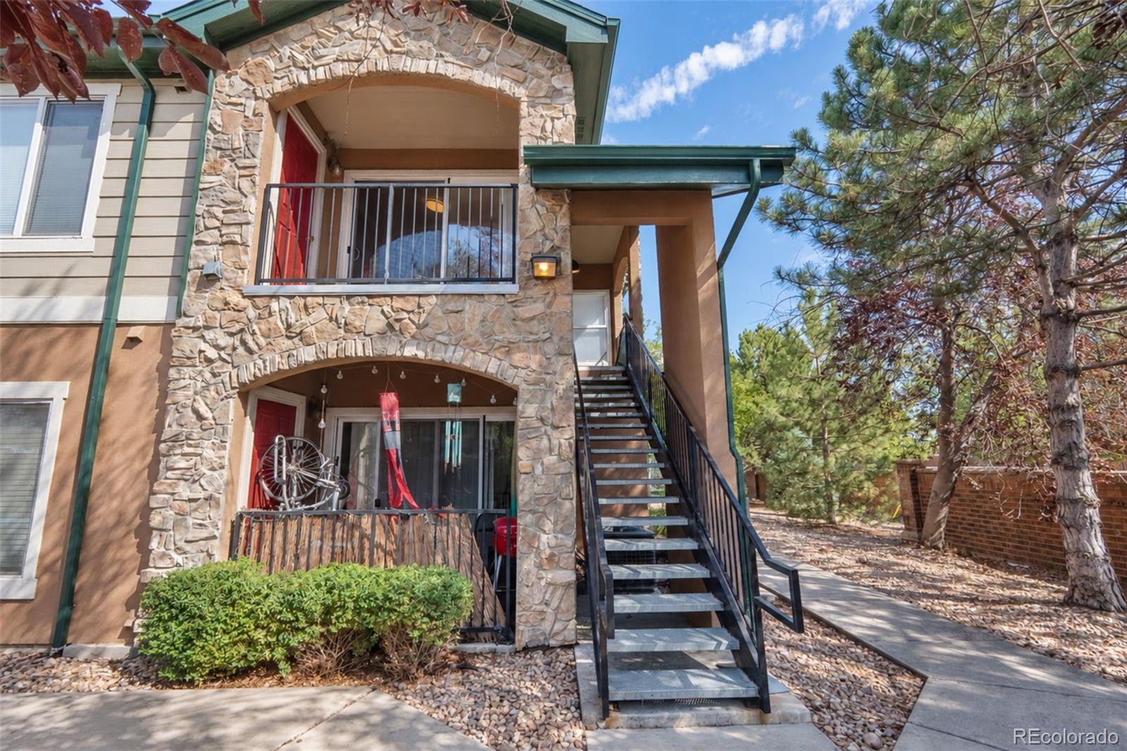 Cottage Grove Aurora Condo / Townhome | MLS #: 74184081604  Granby Way 201, Aurora Beds: 3 Baths: 2 Price: $295,000