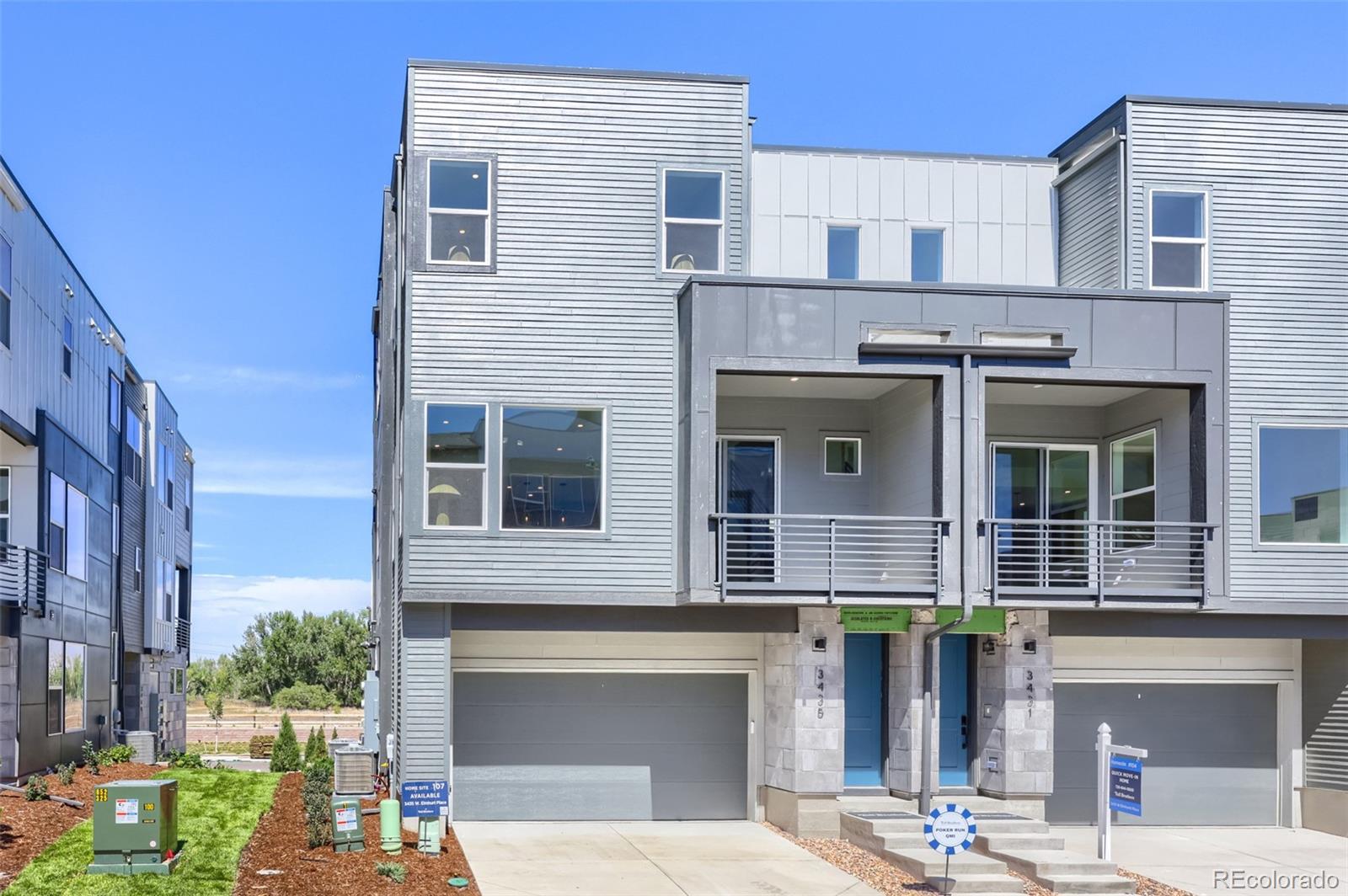 Parkvue On The Platte Littleton Condo / Townhome | MLS #: 82007913435 W Elmhurst Place , Littleton Beds: 2 Baths: 3 Price: $590,000