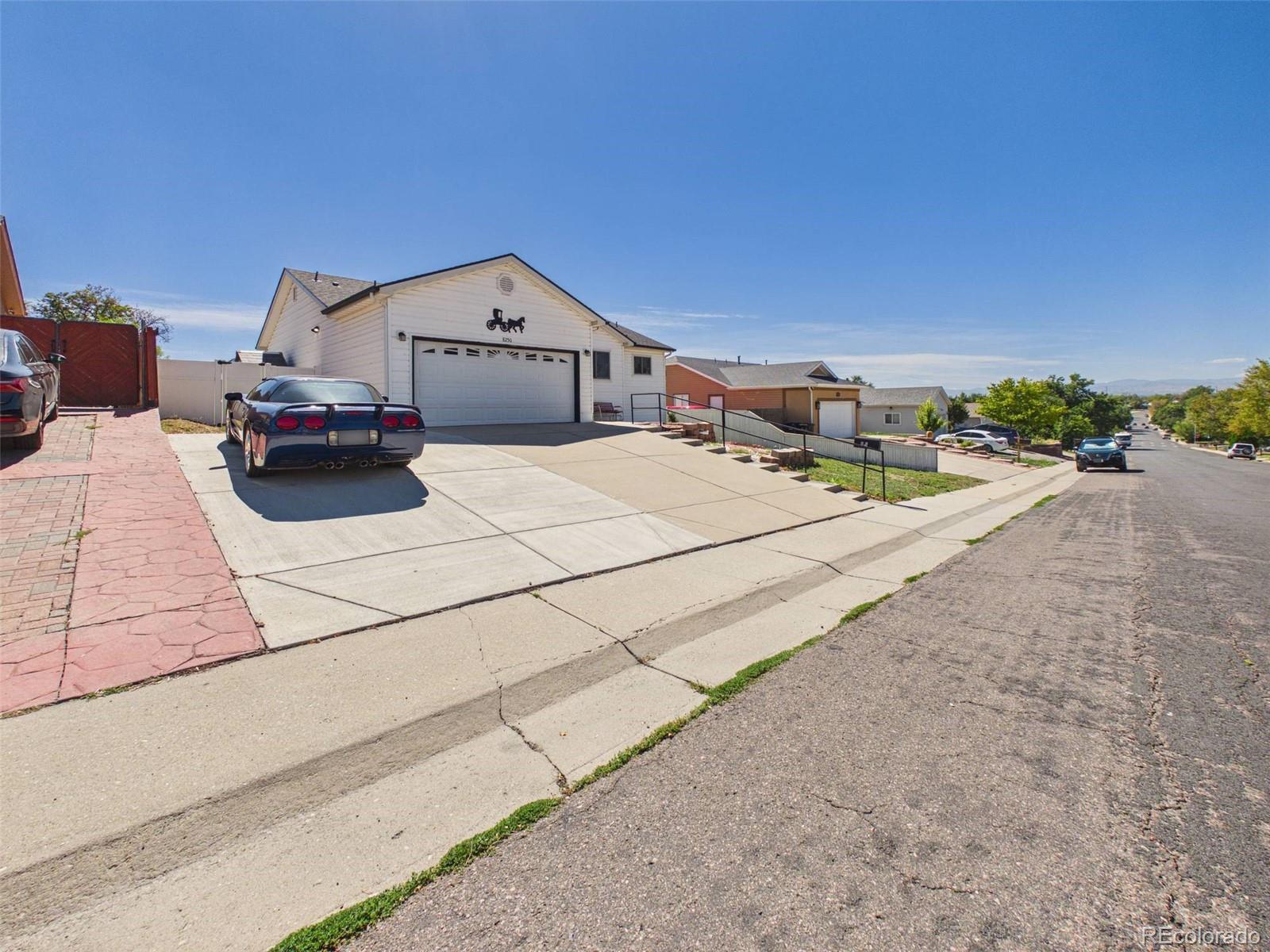 8250  Explorador Calle , denver&nbsp; House Search MLS Picture