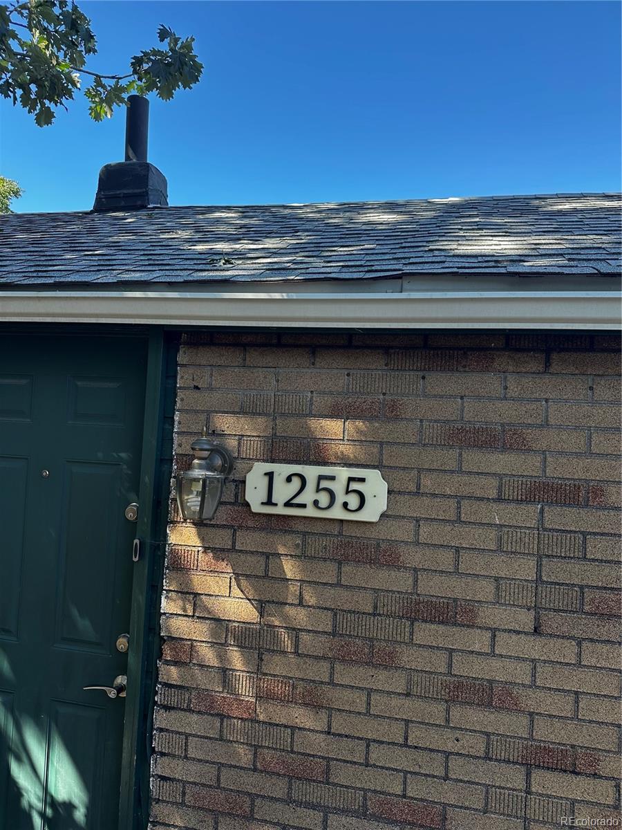 1255  Dallas Street, aurora&nbsp; House Search MLS Picture