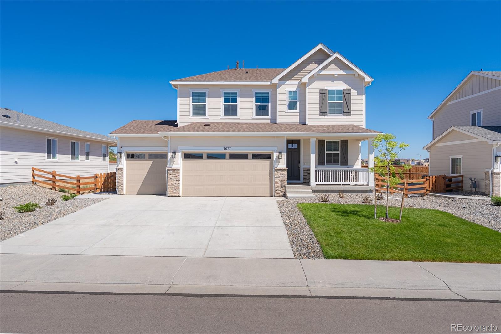  Thornton Home | MLS #: 55753947077 E 126th Place, Thornton Beds: 3 Baths: 3 Price: $630,000