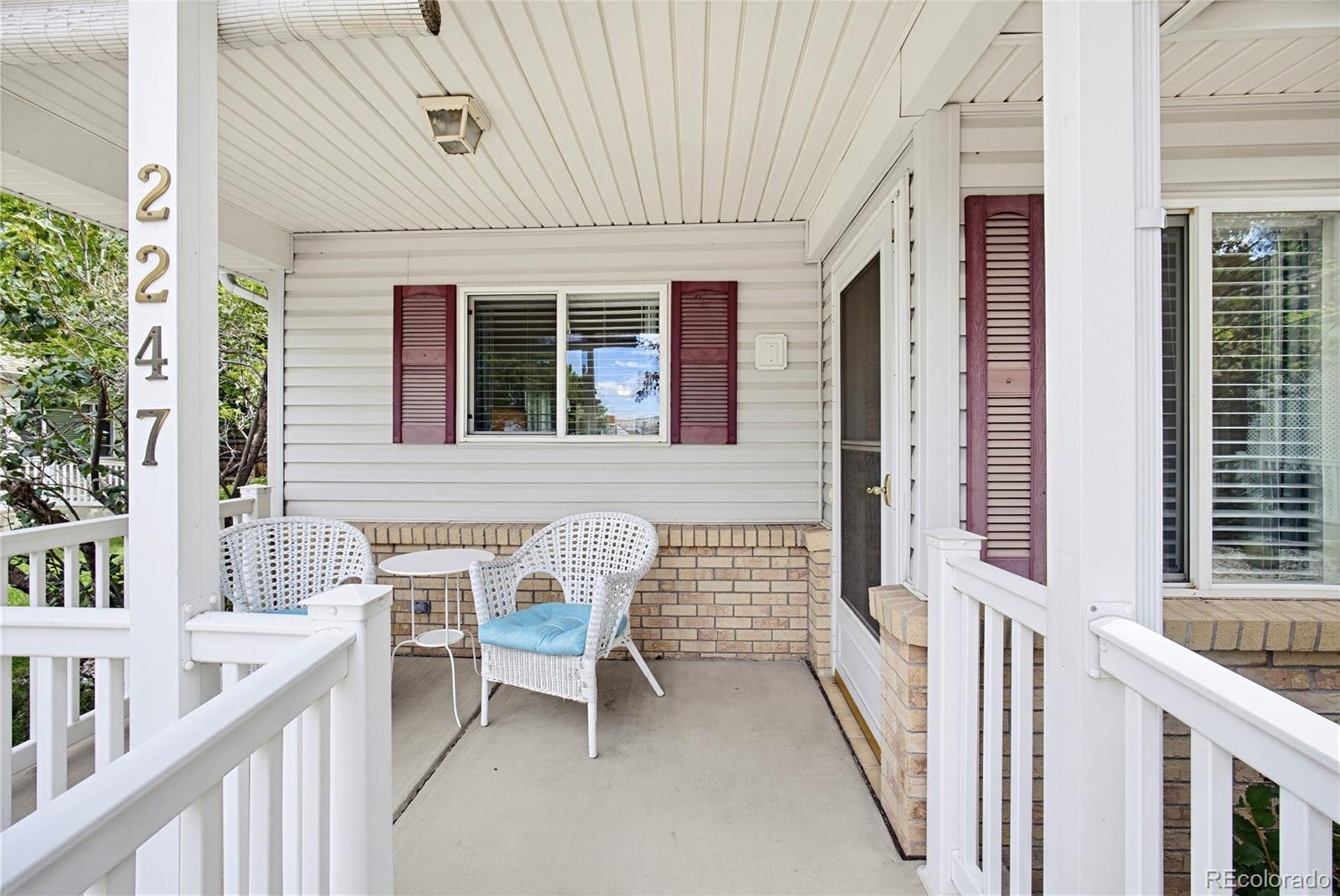  Aurora Home | MLS #: 39842152247 S Iola Street, Aurora Beds: 2 Baths: 2 Price: $330,000