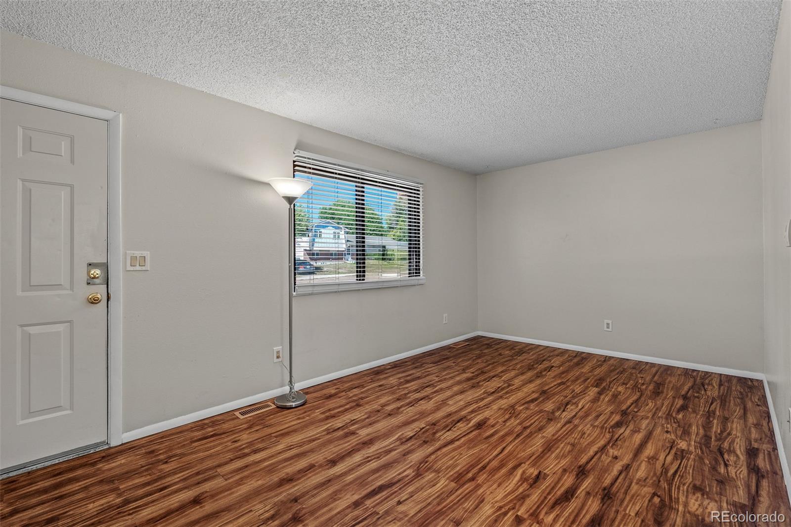 1675  Mineola Street, colorado springs&nbsp; House Search MLS Picture