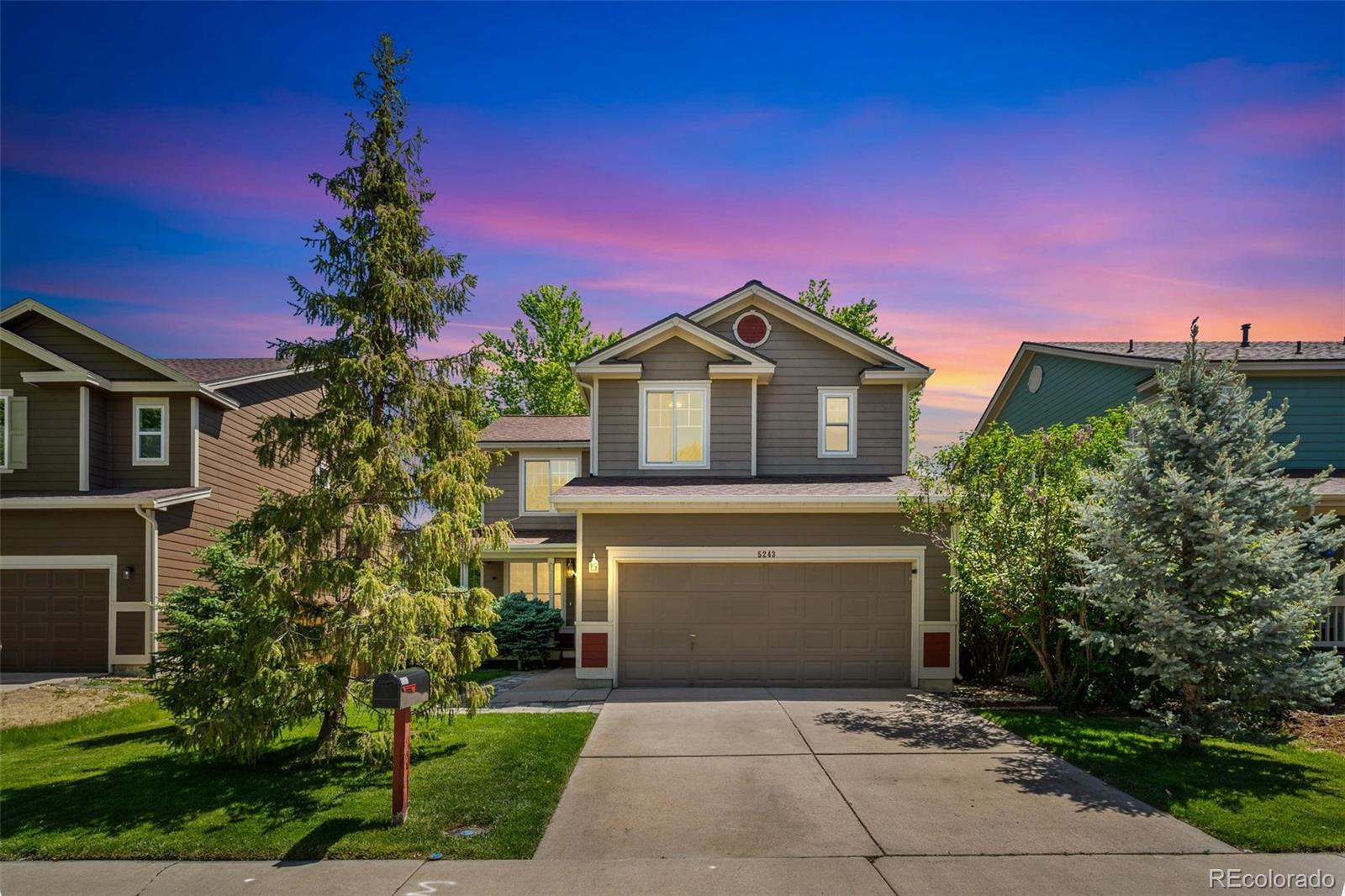  Longmont Home | MLS #: 79999035243  Mount Arapaho Circle, Longmont Beds: 3 Baths: 4 Price: $525,000