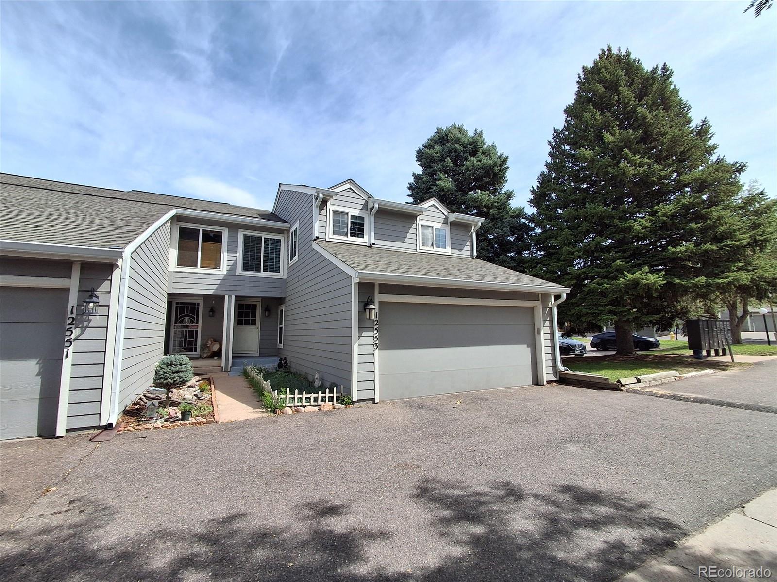  Aurora Home | MLS #: 442387412553 E Cornell Circle, Aurora Beds: 4 Baths: 4 Price: $399,000