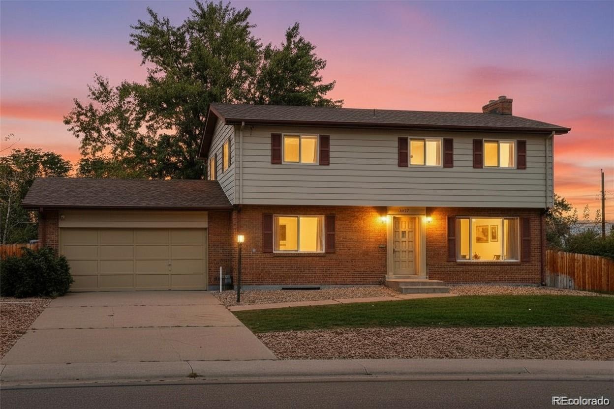 Southglenn Centennial Home | MLS #: 29117222155 E Noble Place, Centennial Beds: 4 Baths: 3 Price: $625,000